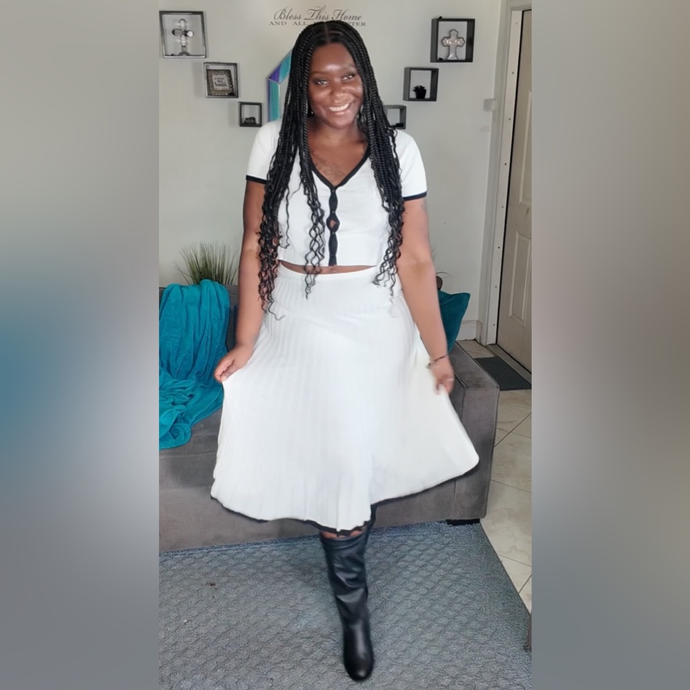 Pleaded skirt 2 piece set